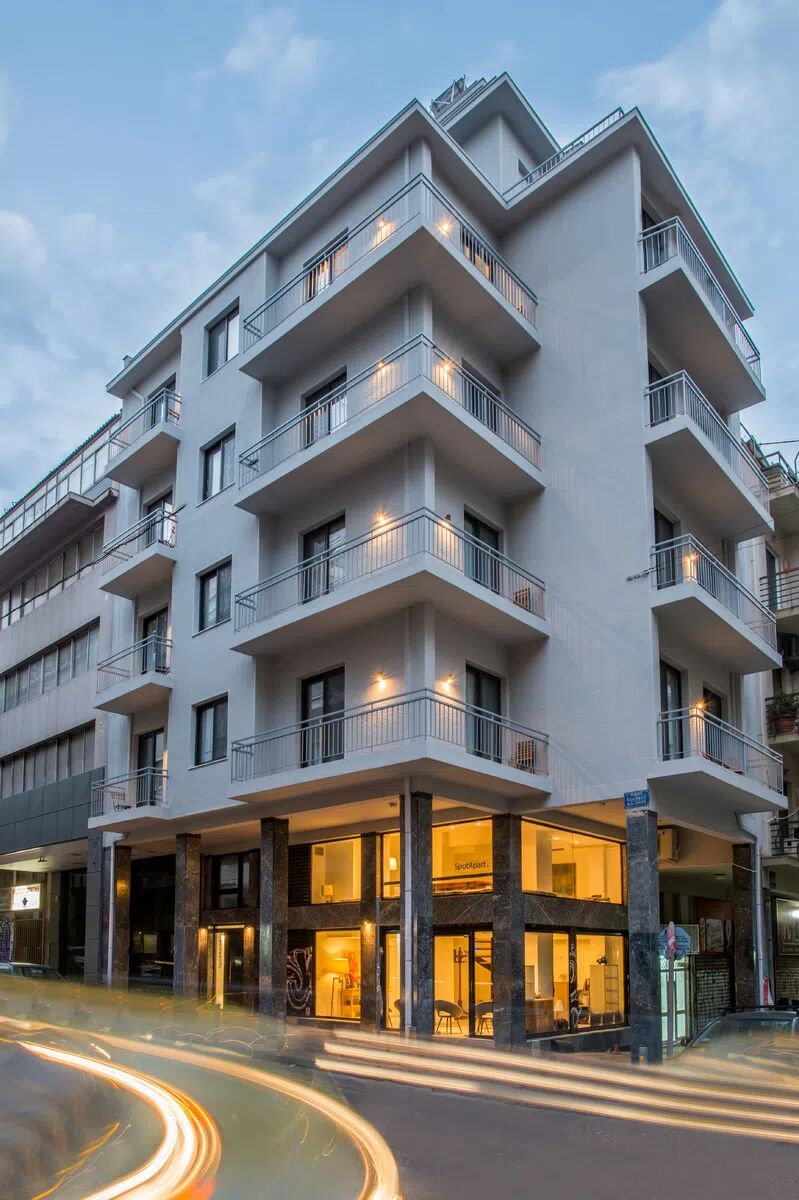 Spot Apart 4 Sterren, Athene ,Atheense Rivièra