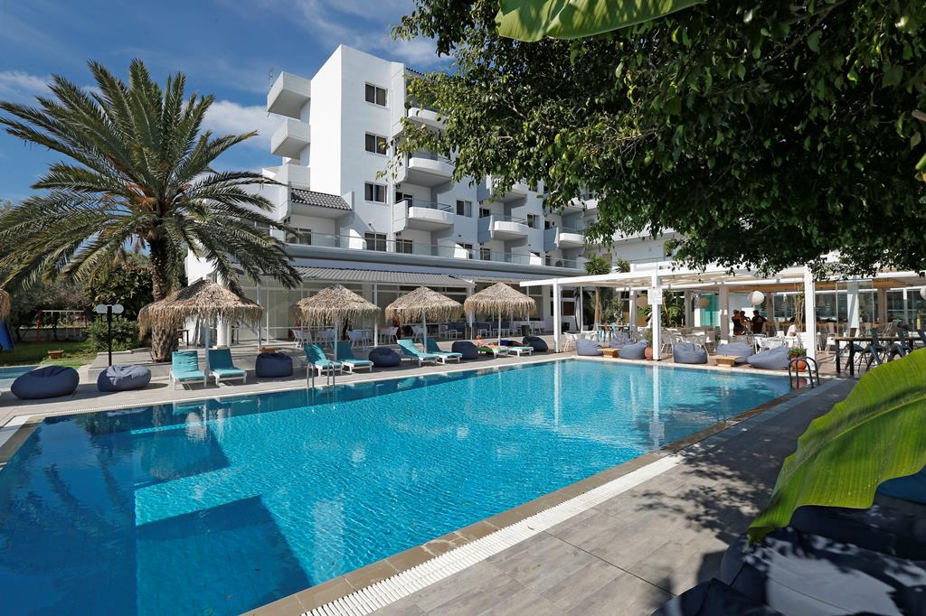 TUI TIME TO SMILE Osiris Trianta Rhodos