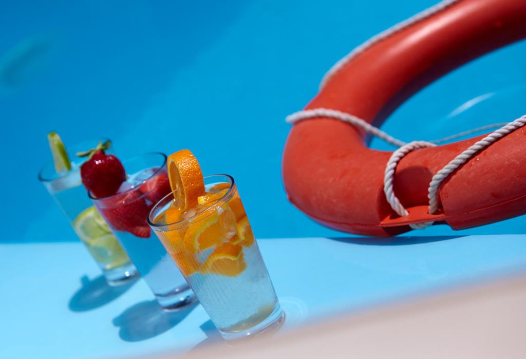 Studios Marios Kamari Santorini