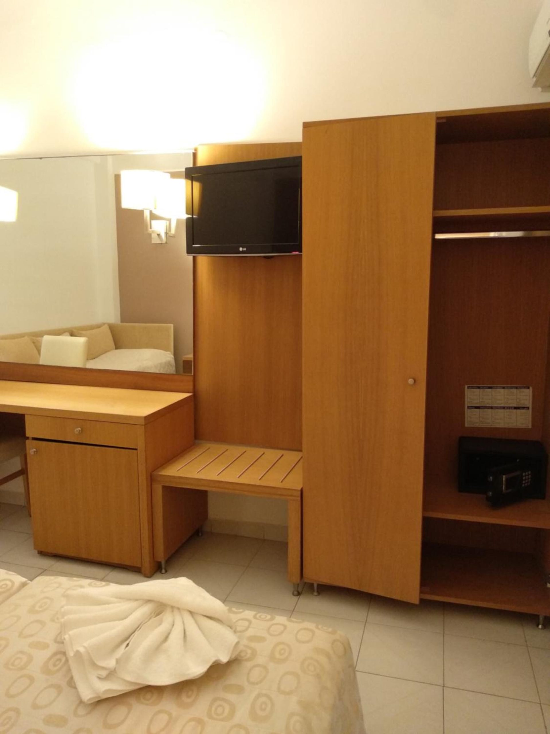 Africa 2 Sterren, Rhodos Stad ,Rhodos