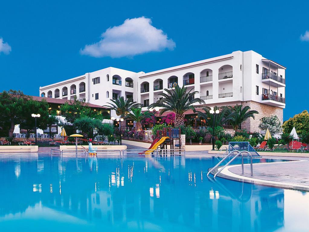 TUI SUNEO Chrissi Amoudia Anissaras Kreta