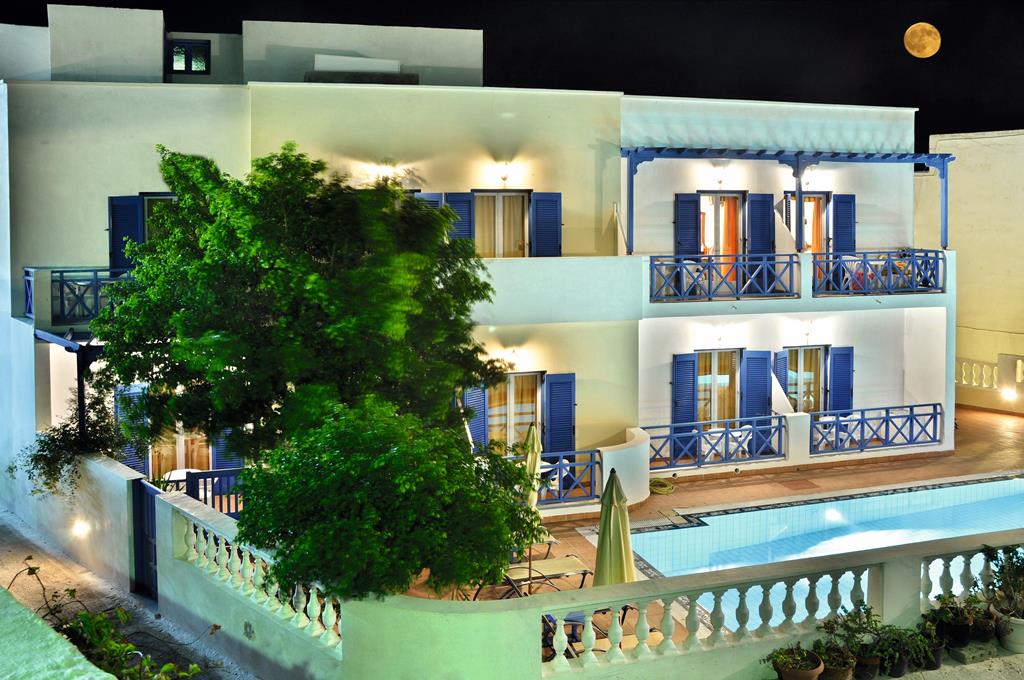 Karidis Kamari Santorini