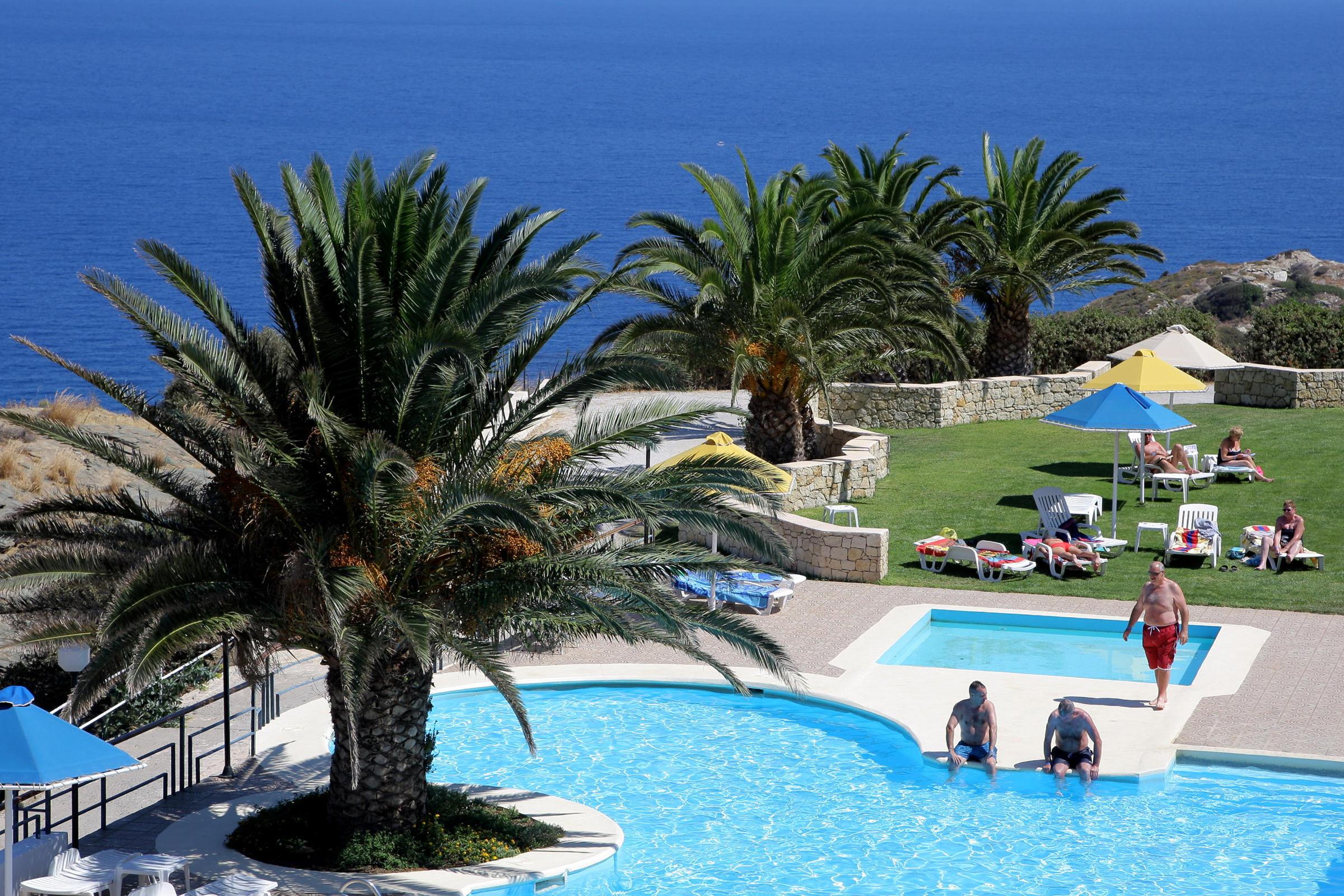 Pela Mare Hotel 3 Sterren, Agia Pelagia ,Kreta