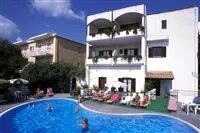 Louvre Hotel 2 Sterren, Gouvia ,Corfu