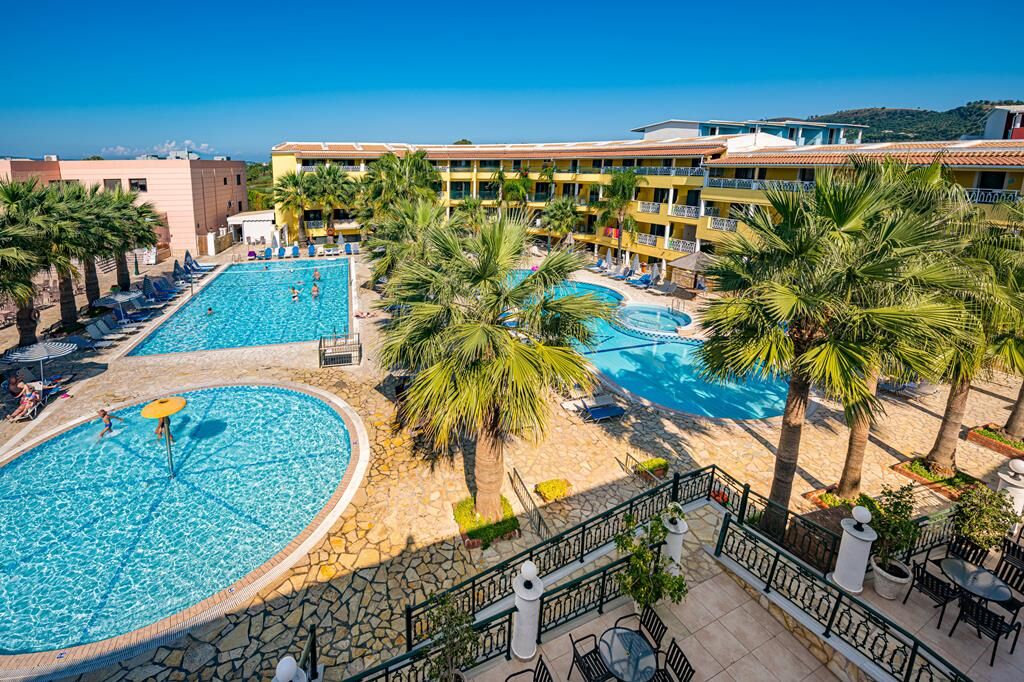 Caretta Beach Holiday Village 4 Sterren, Kalamaki ,Zakynthos