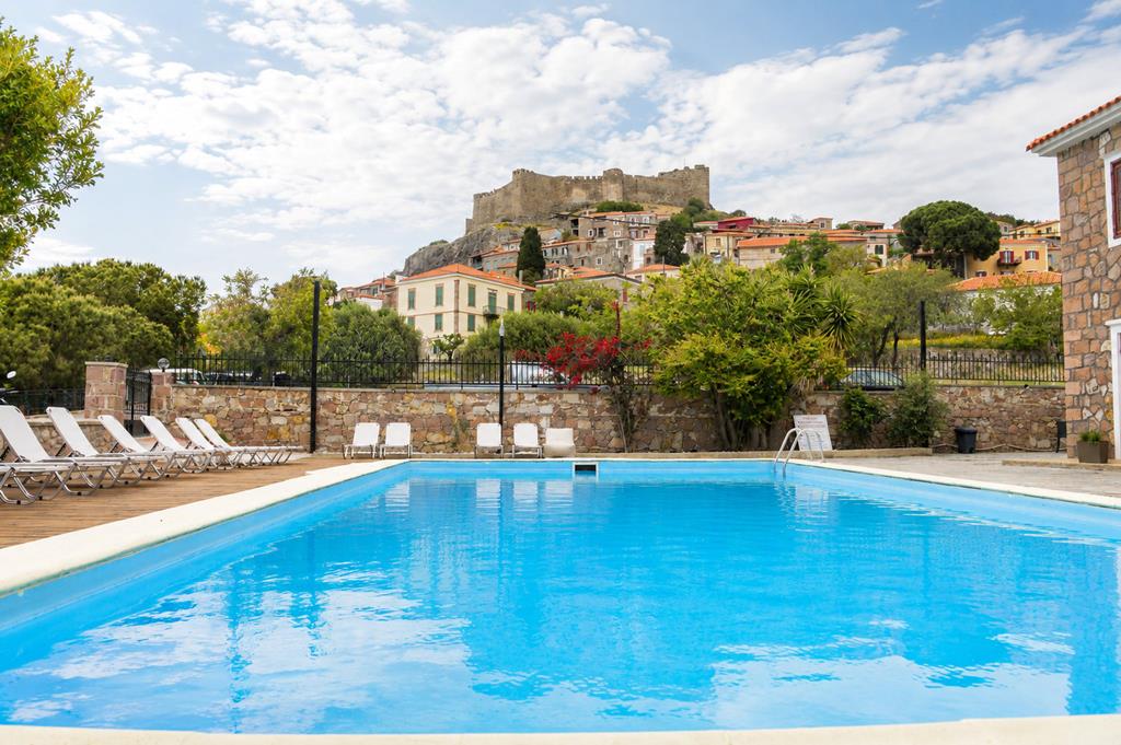Petrino Molyvos Lesbos