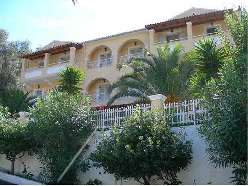 Marina Appartementen 2 Sterren, Agios Gordios ,Corfu